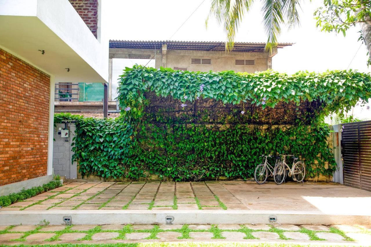 Golden Ray Villa Anuradhapura Exterior photo