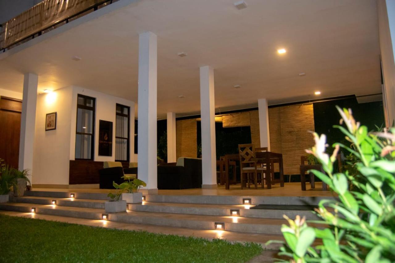 Golden Ray Villa Anuradhapura Exterior photo