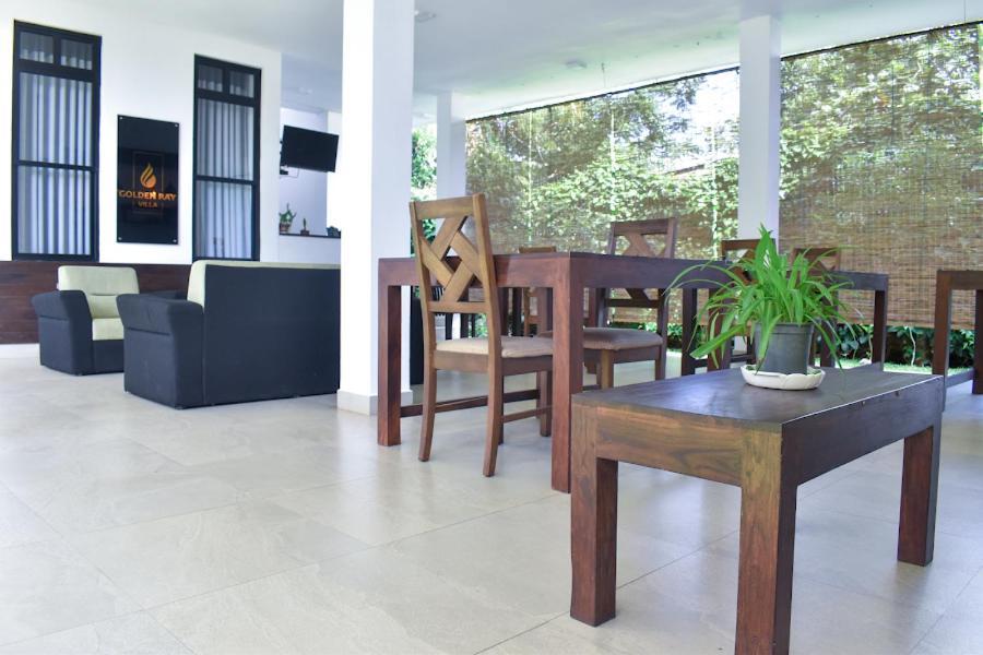 Golden Ray Villa Anuradhapura Exterior photo